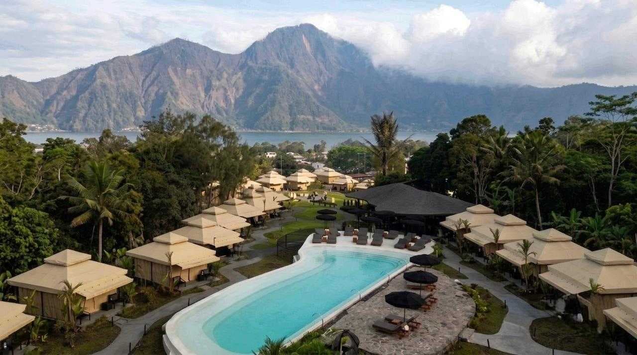 Bali: Sunrise to Sunset media 2