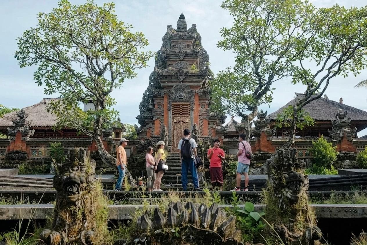 Bali: Sunrise to Sunset media 1