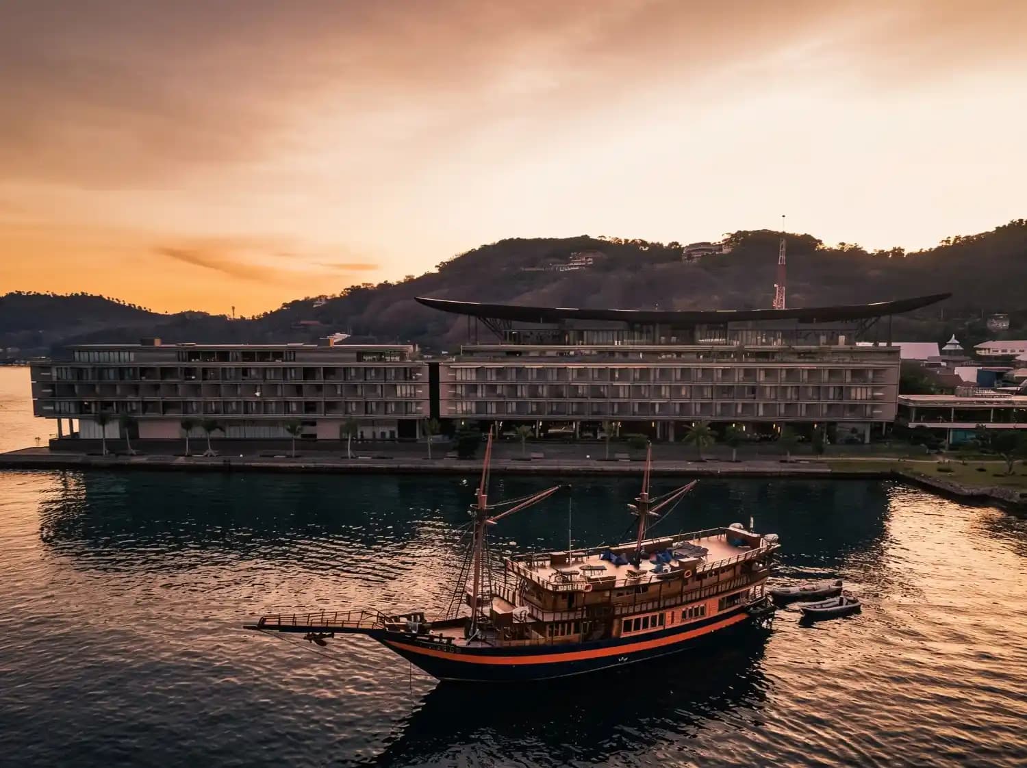 The Flores Bajo Odyssey media 2